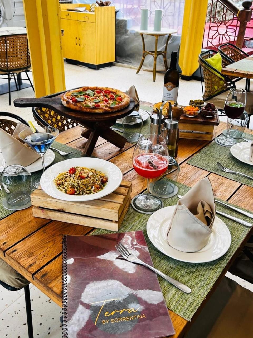 Food and drinks