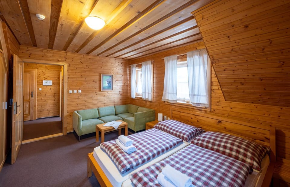 Bed, Photo of the whole room