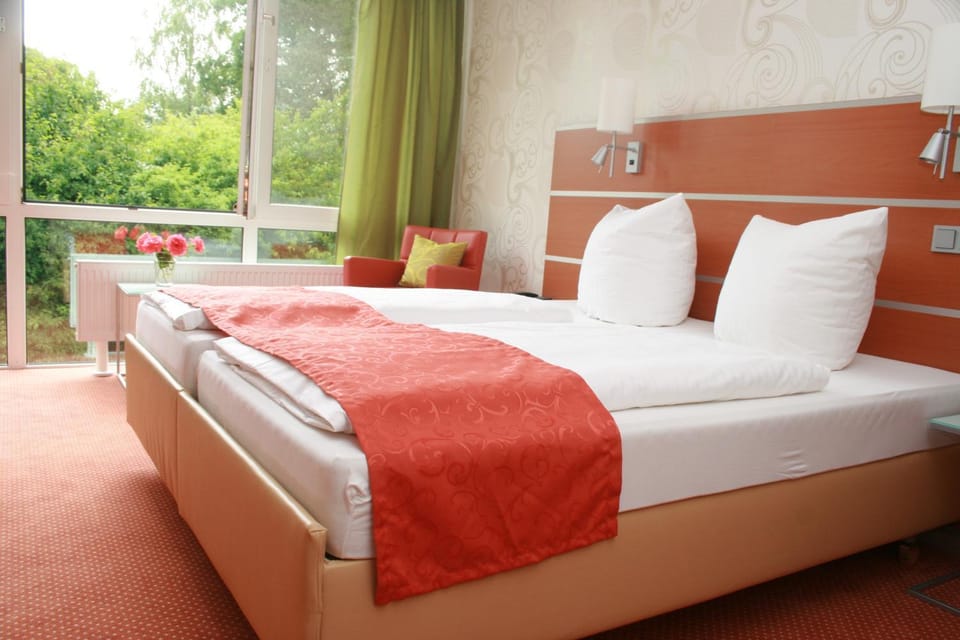 Bed, Day