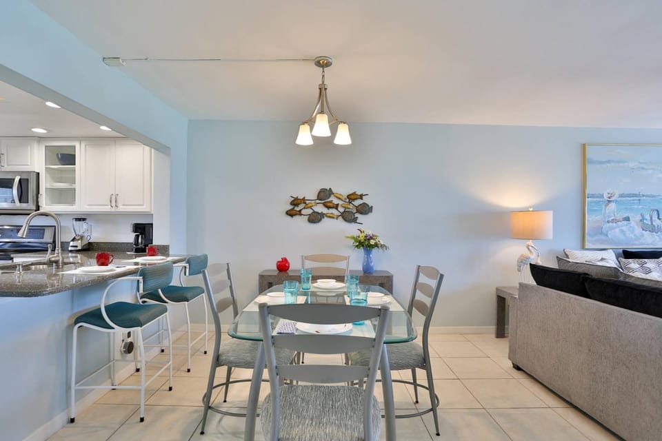 2-1103 - Ocean Sands House in Redington Beach