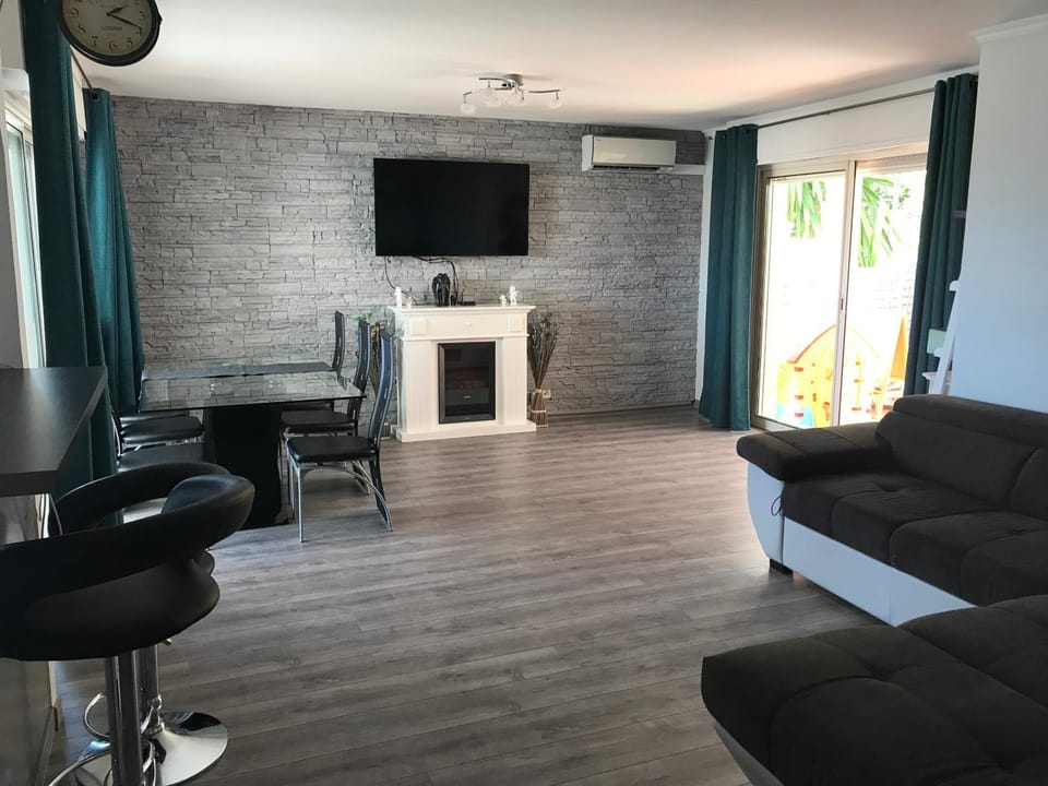 Luxury residence Fabron Apartment in Nice