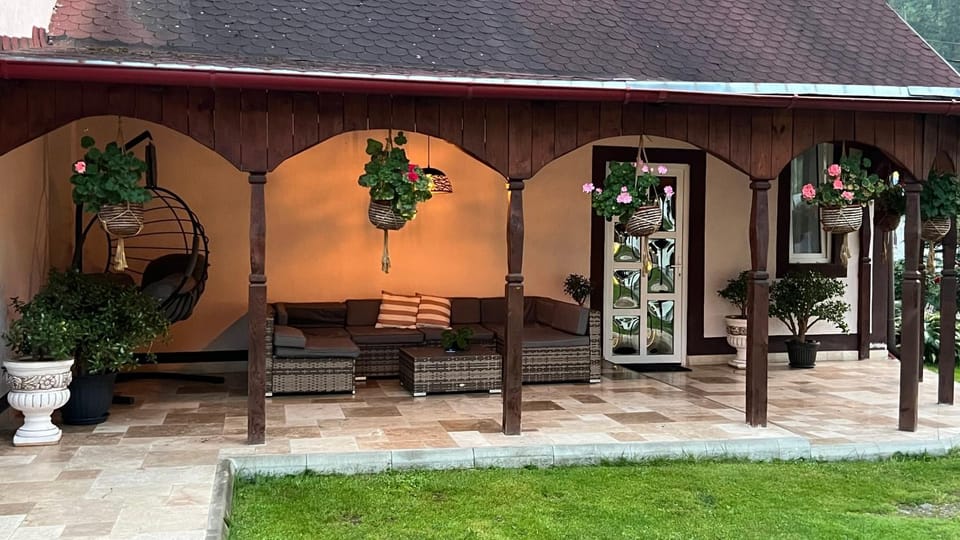 Casa VIV Bed and Breakfast in Romania