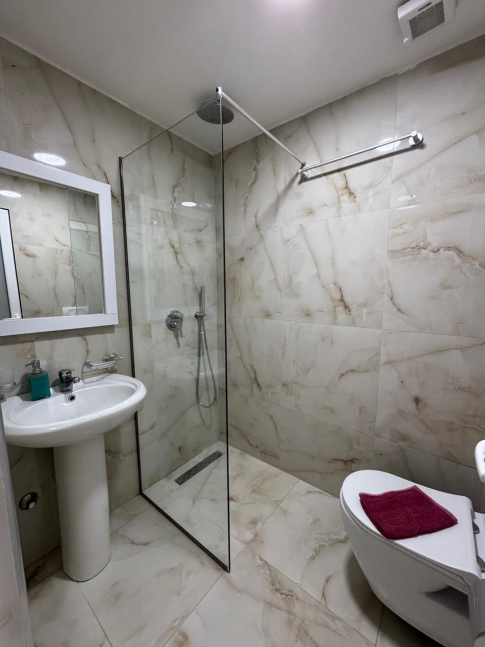 Villa Mateo Apartment in Ksamil