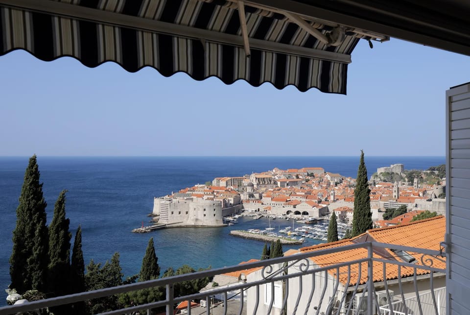Balcony/Terrace, City view, Sea view