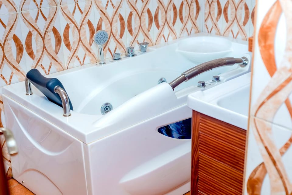 Hot Tub, Bathroom, Bath