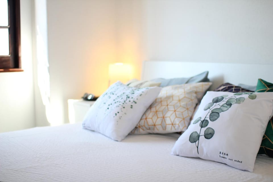 Bed, Decorative detail, Bedroom, On site