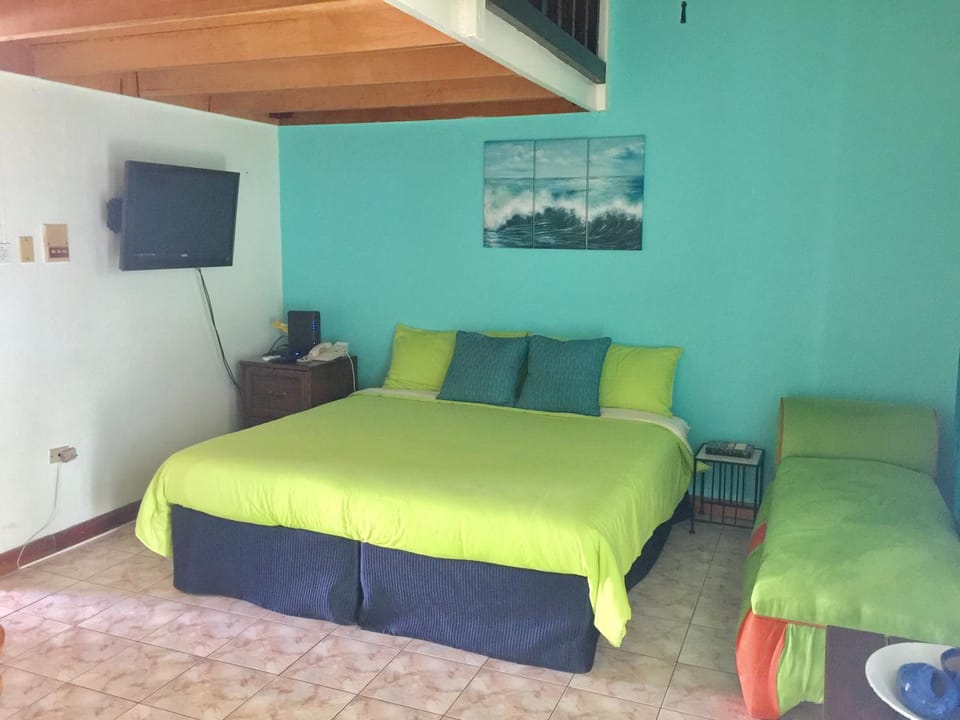 TV and multimedia, Bedroom