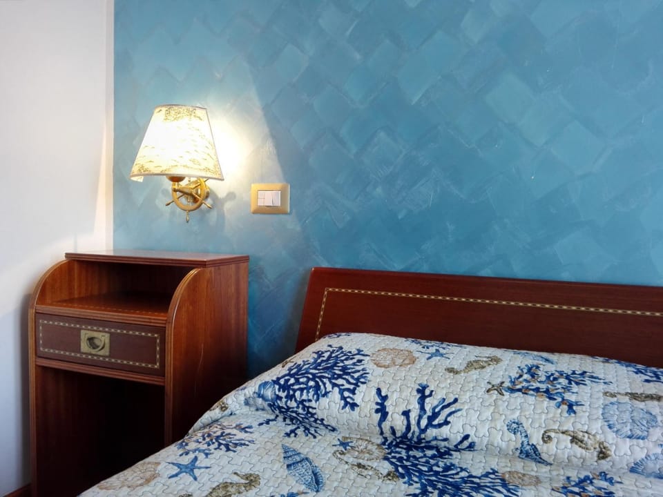 Bed, Decorative detail, Bedroom