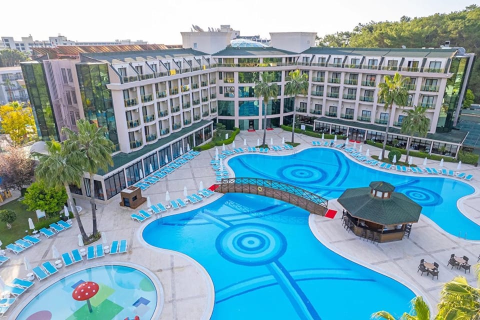 Day, Bird's eye view, Pool view, Swimming pool, sunbed