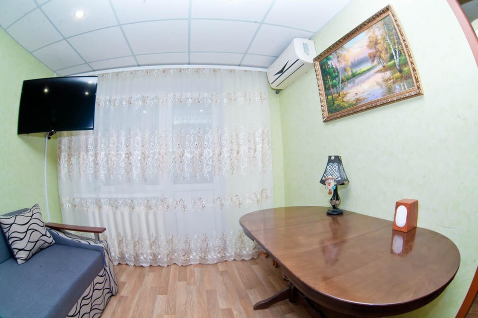 TV and multimedia, Seating area