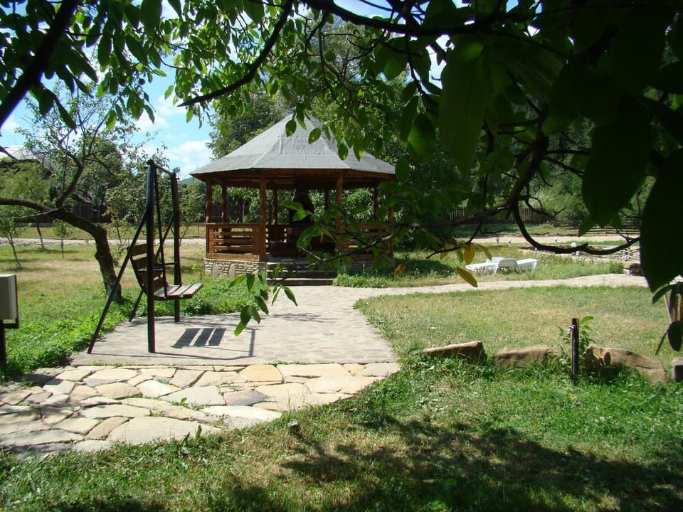 BBQ facilities, Garden