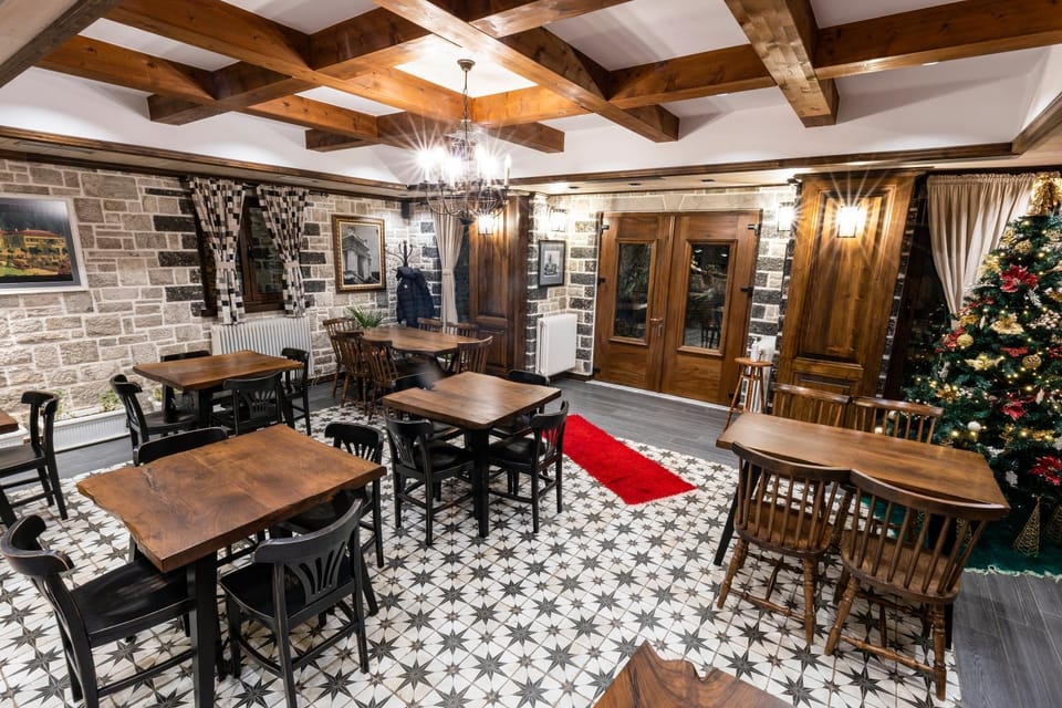 Lounge or bar