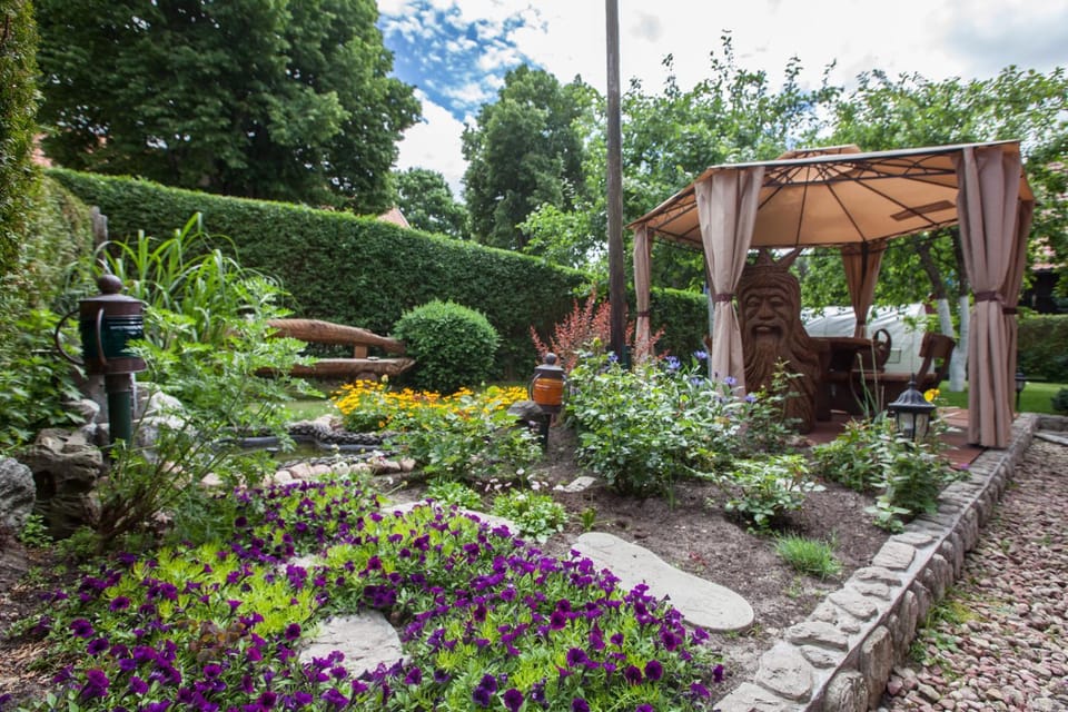 Garden, Balcony/Terrace, On site