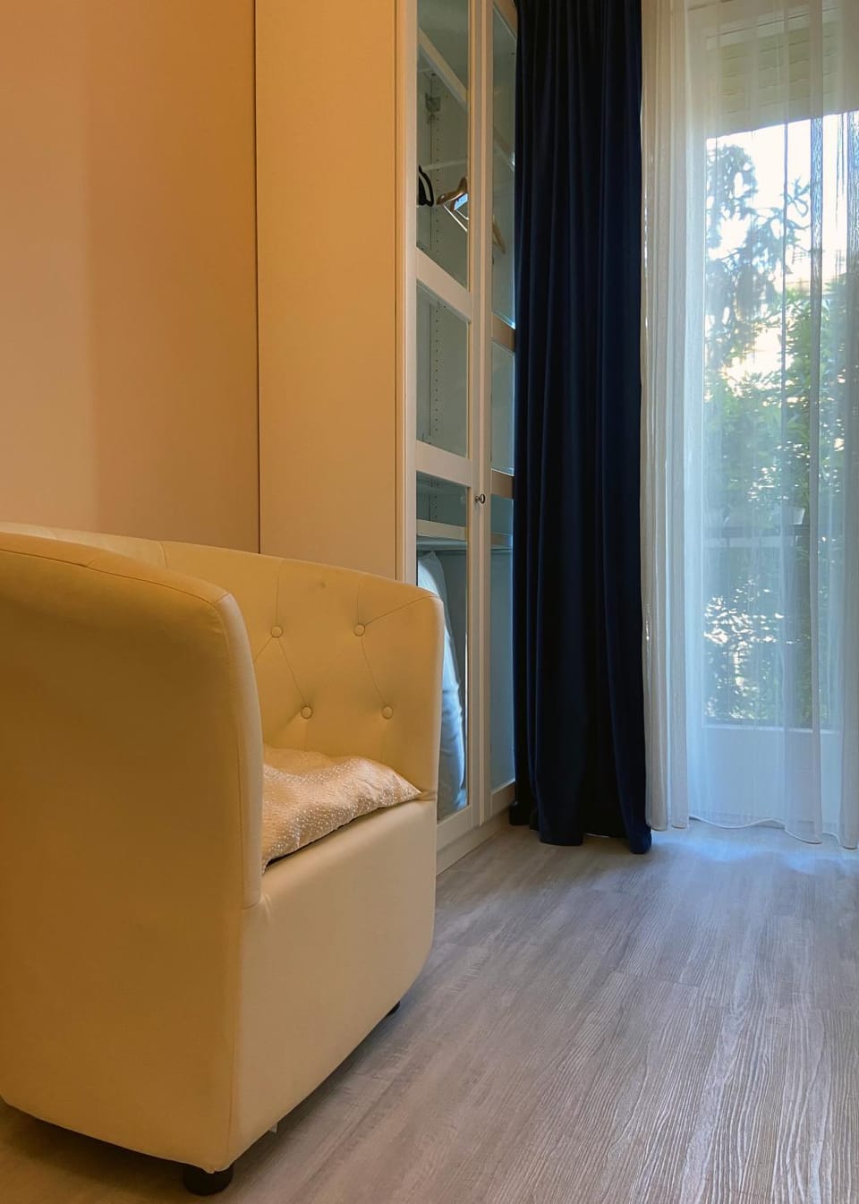 Property building, hair dresser, wardrobe