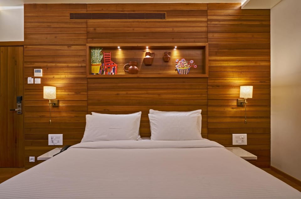 Bed, Decorative detail, Bedroom