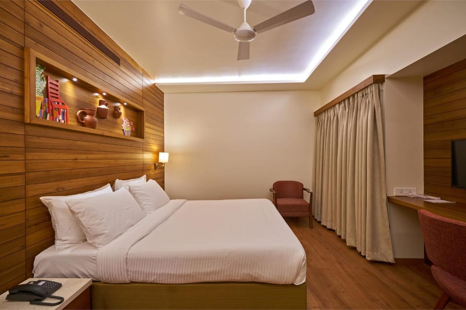 Bed, Bedroom, fireplace
