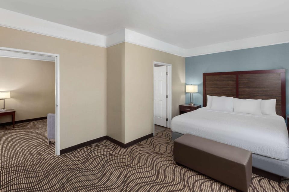 Bed, Photo of the whole room