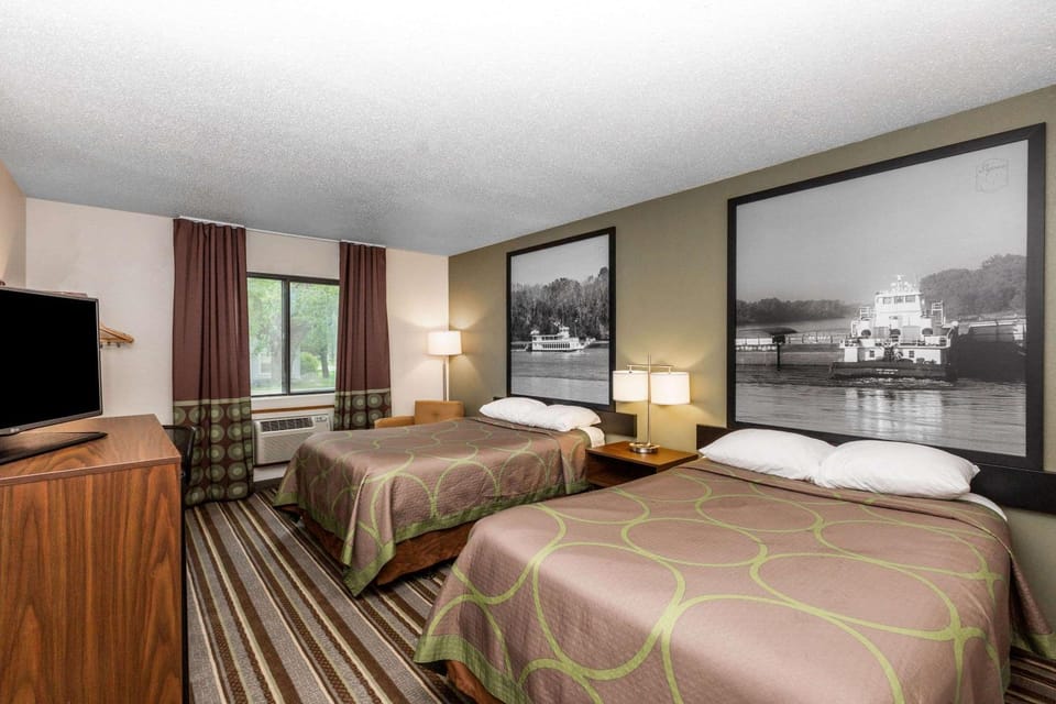 Photo of the whole room, On site