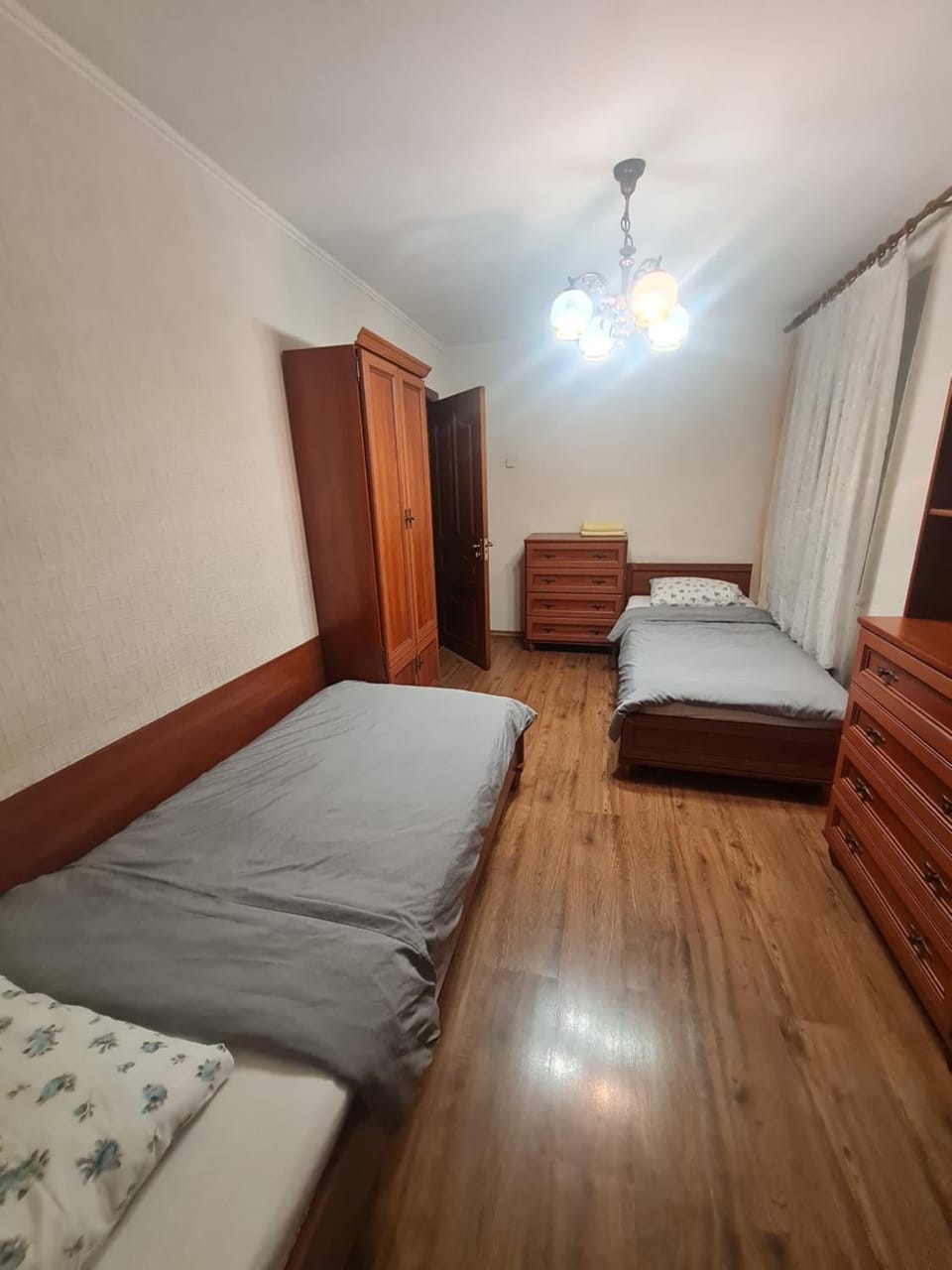 3 кімнатні Апартаменти Кравчука,34а поруч Порт Сіті Apartment in Ukraine