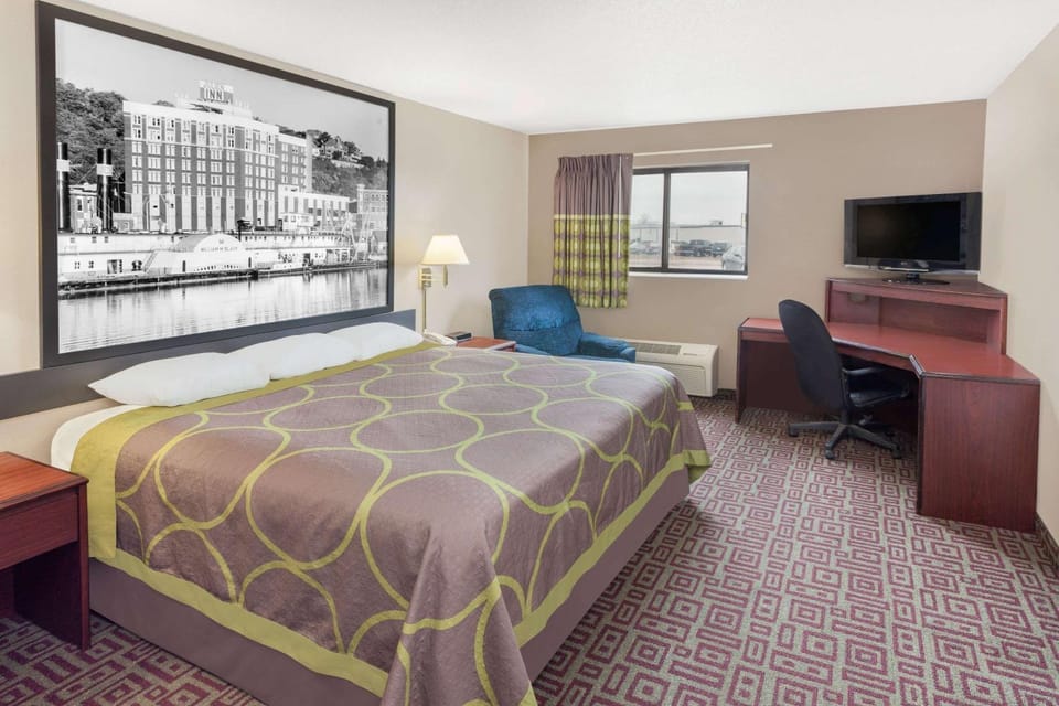 Photo of the whole room, On site