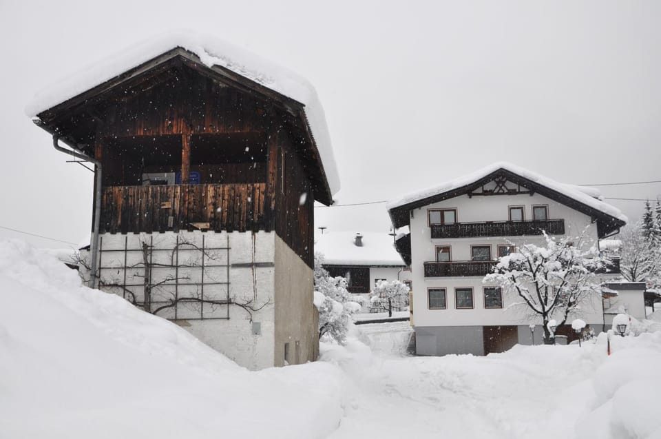 Facade/entrance, Winter