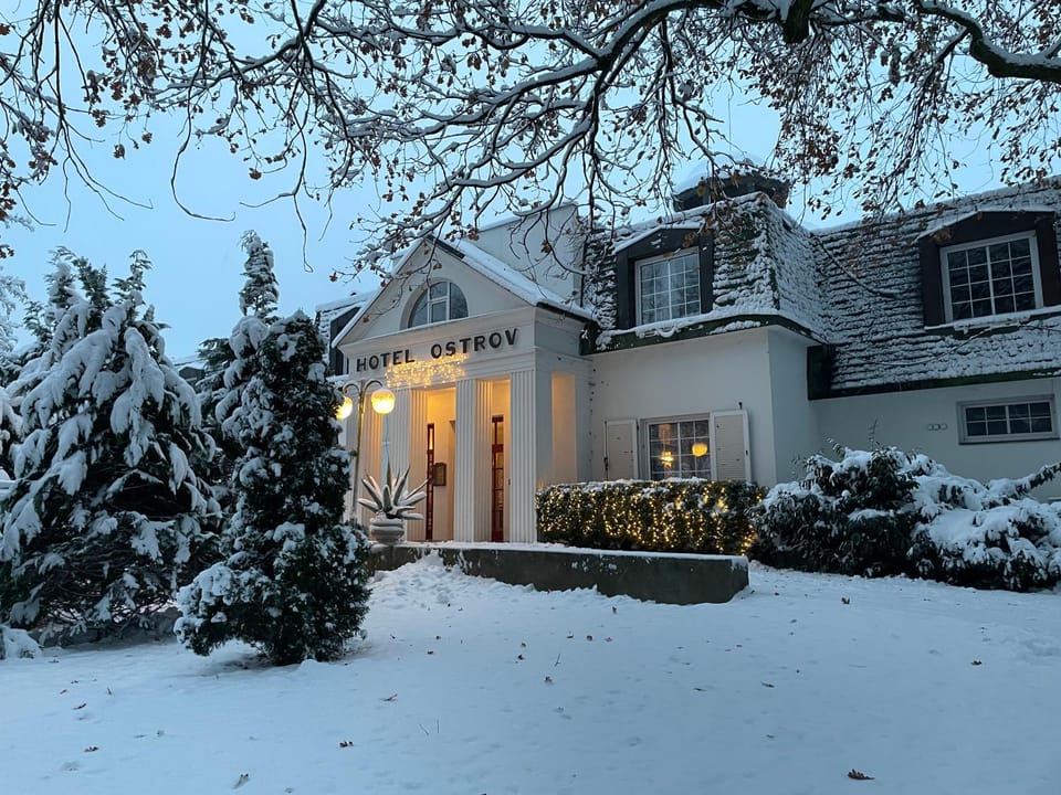 Property building, Winter