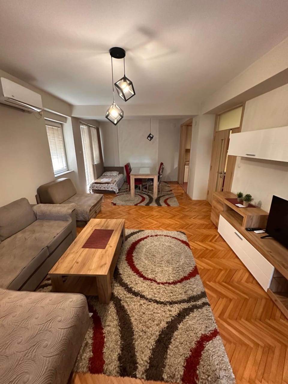 Living room, Seating area, Dining area