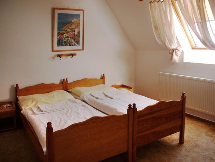 Day, Photo of the whole room