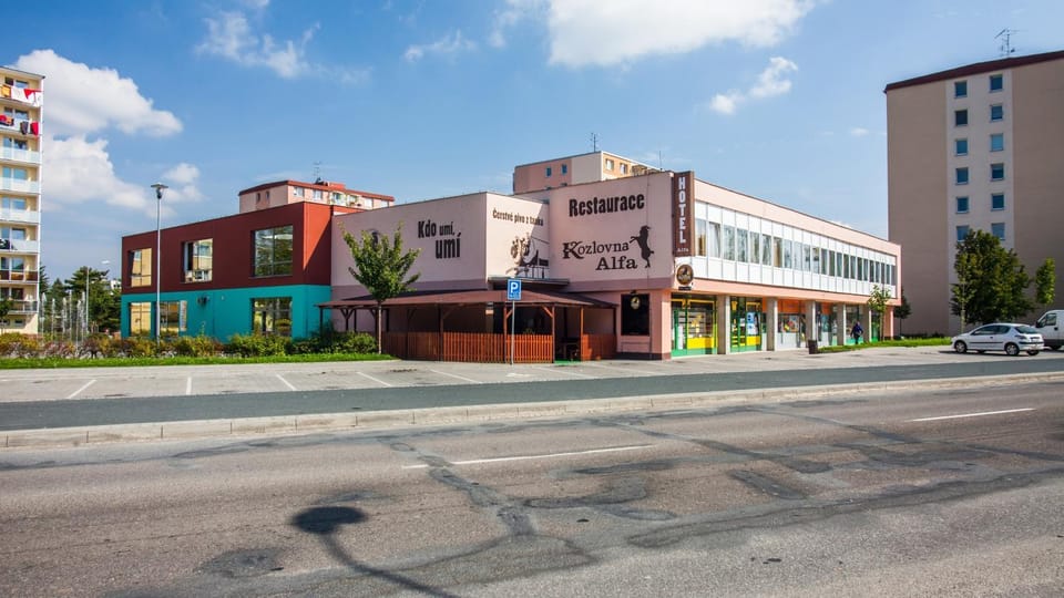 Property building, Facade/entrance