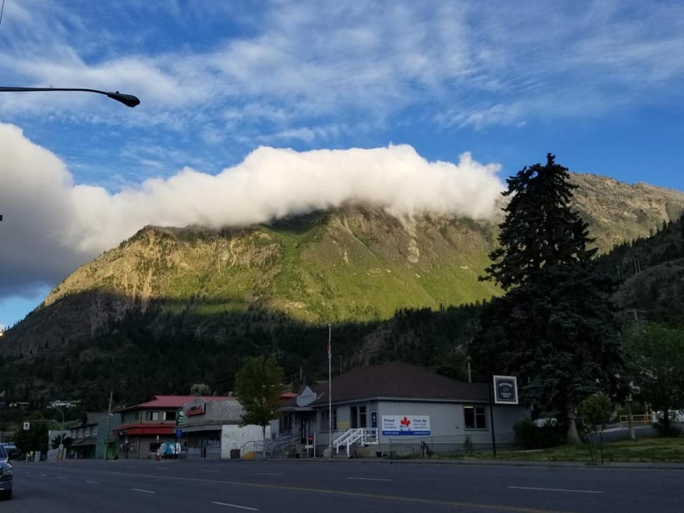 Canadas Best Value Inn Mile-0-Motel Lillooet Motel in British Columbia