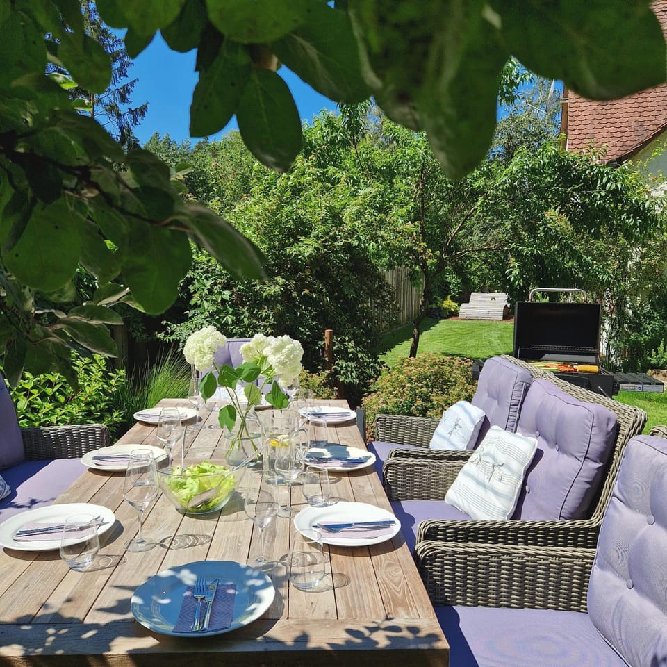 Summer, BBQ facilities, Balcony/Terrace