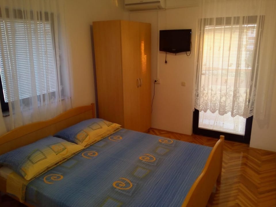 Maslina Apartment in Zadar County