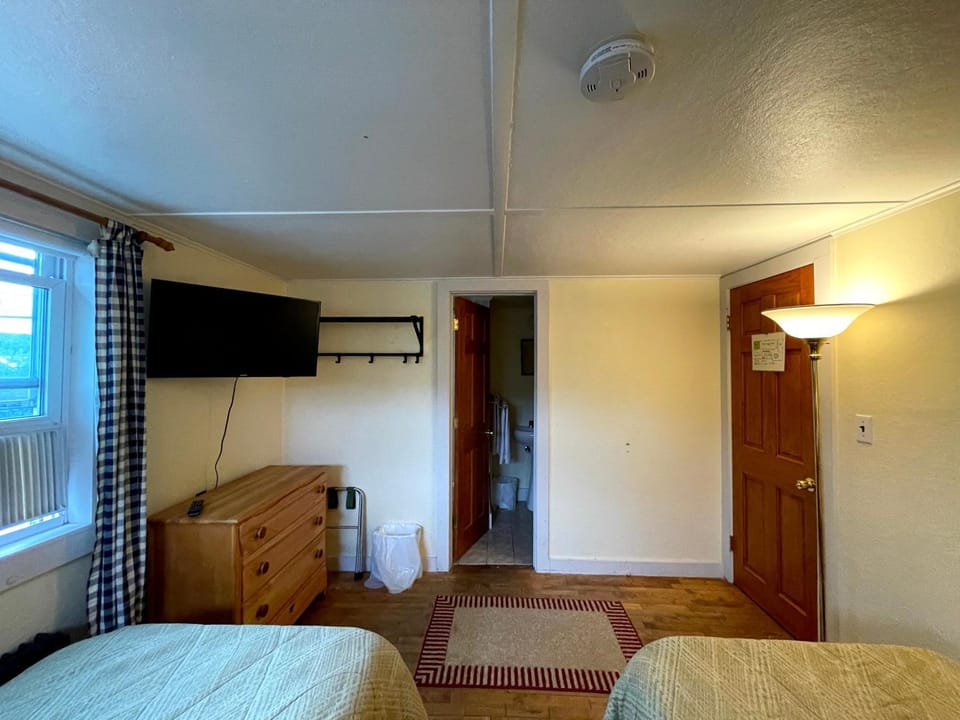 The Riverside Inn Motel in Stowe