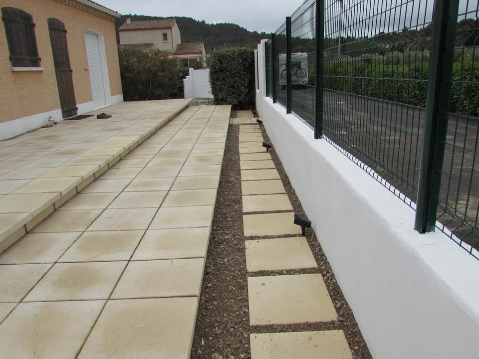 Patio, Garden, Balcony/Terrace