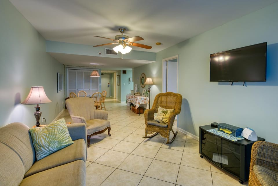 Phoenix Seabird Apartment in Orange Beach