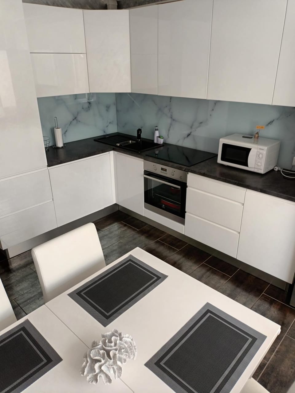 Kitchen or kitchenette, minibar, pet friendly, stove, toaster