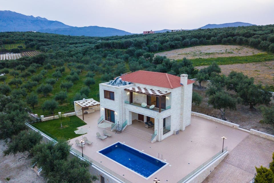 Property building, Bird's eye view
