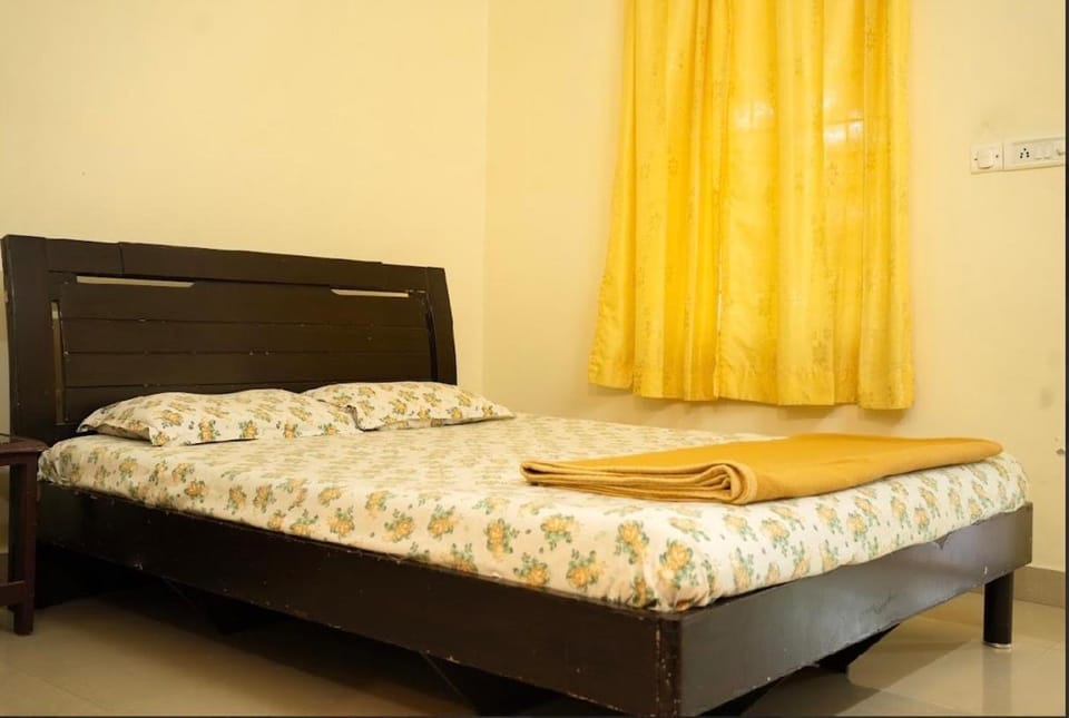 Palm Grove Service Villa Bed and Breakfast in Kochi