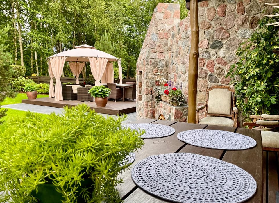 Patio, Day, Garden, Seating area, Garden view