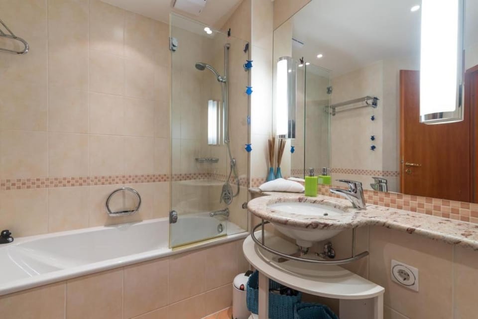 Shower, Bathroom, Bath