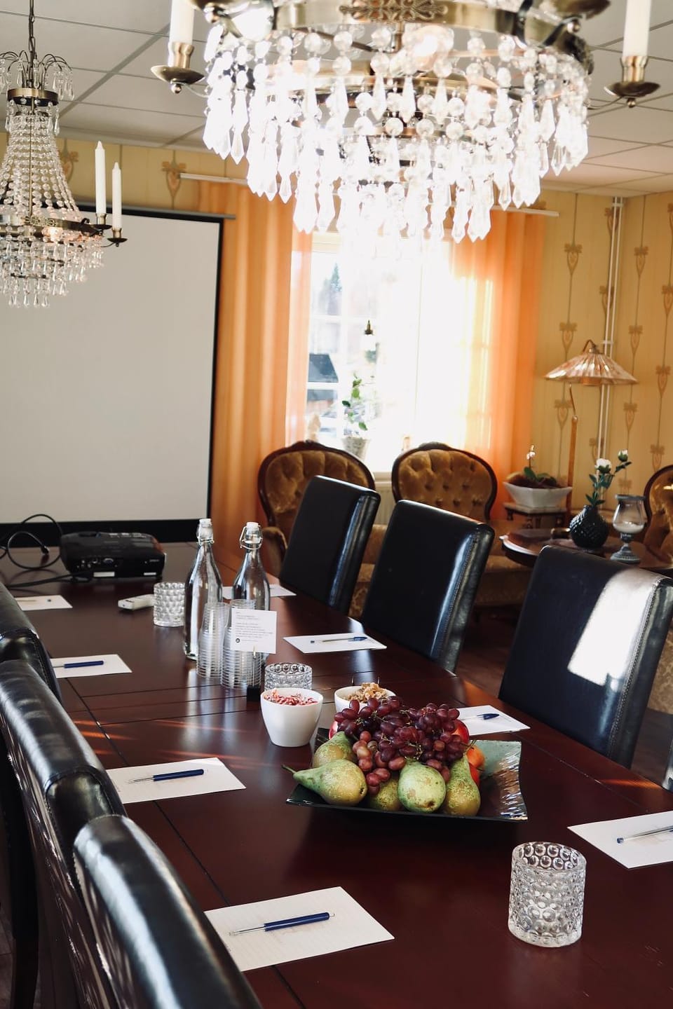 Meeting/conference room