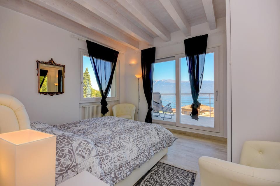 Property building, Living room, Bedroom