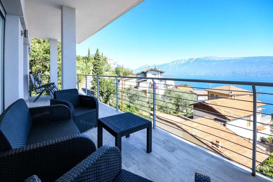 Appartamento Luxury 2 Apartment in Lake Garda