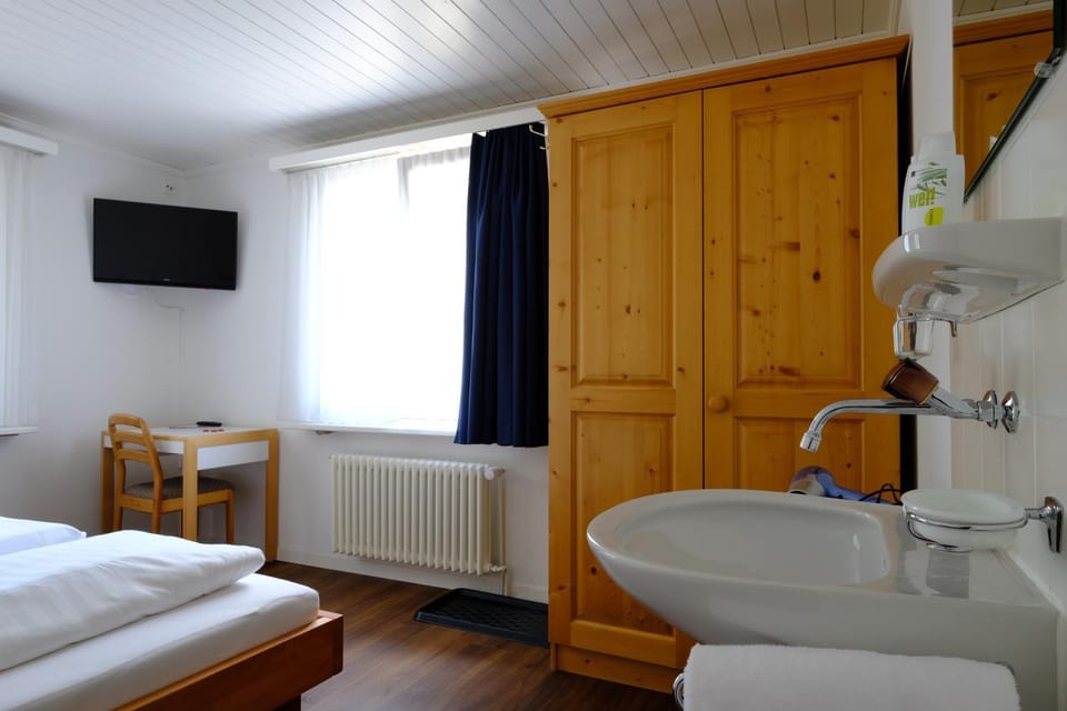 Bed, Bathroom, Living room, Photo of the whole room, Bedroom
