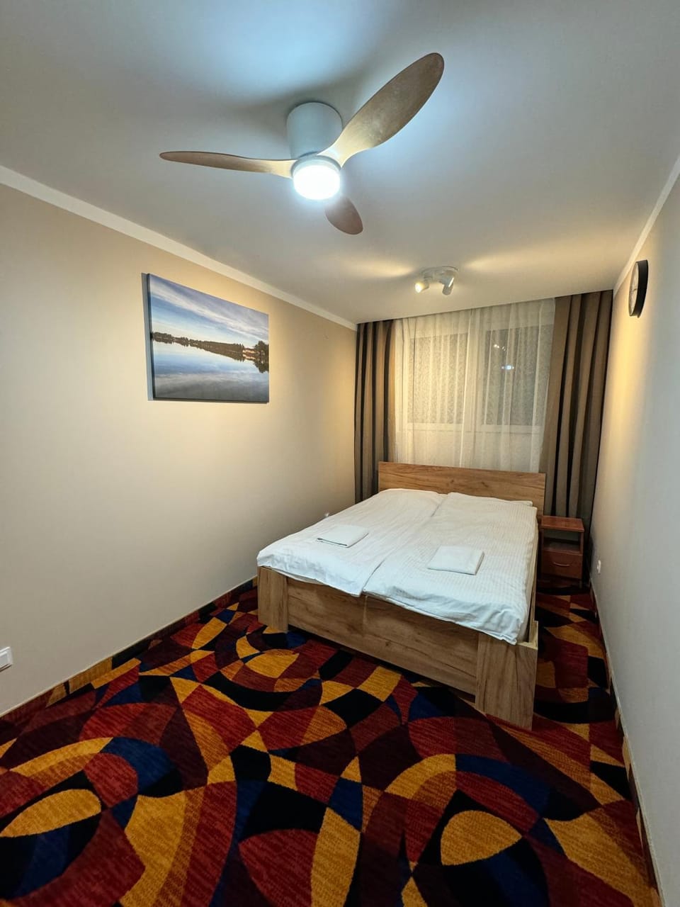 Bed, Bathroom, Photo of the whole room, Bedroom