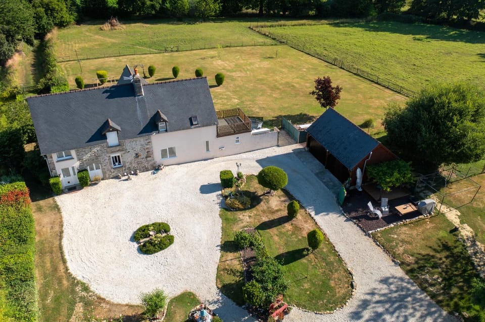 Maison la touchardiere House in Normandy