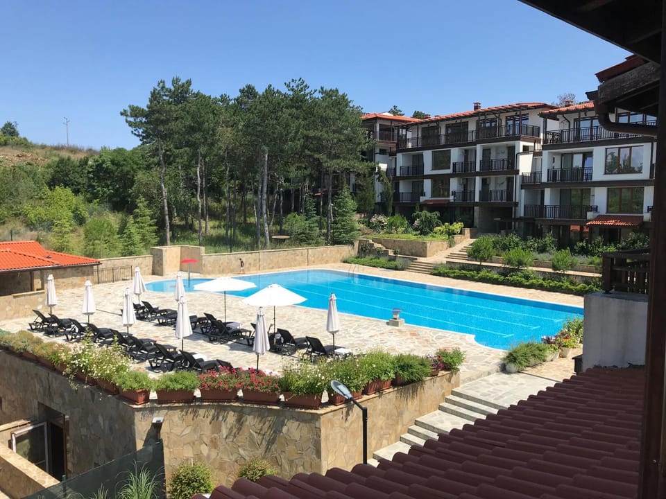 Day, Natural landscape, Pool view