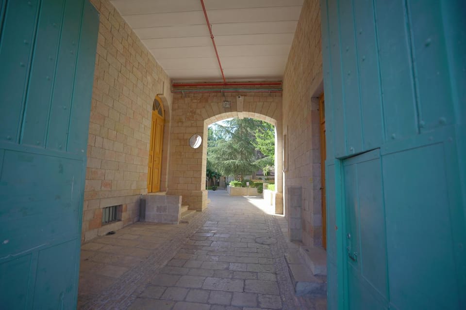 Facade/entrance, Garden