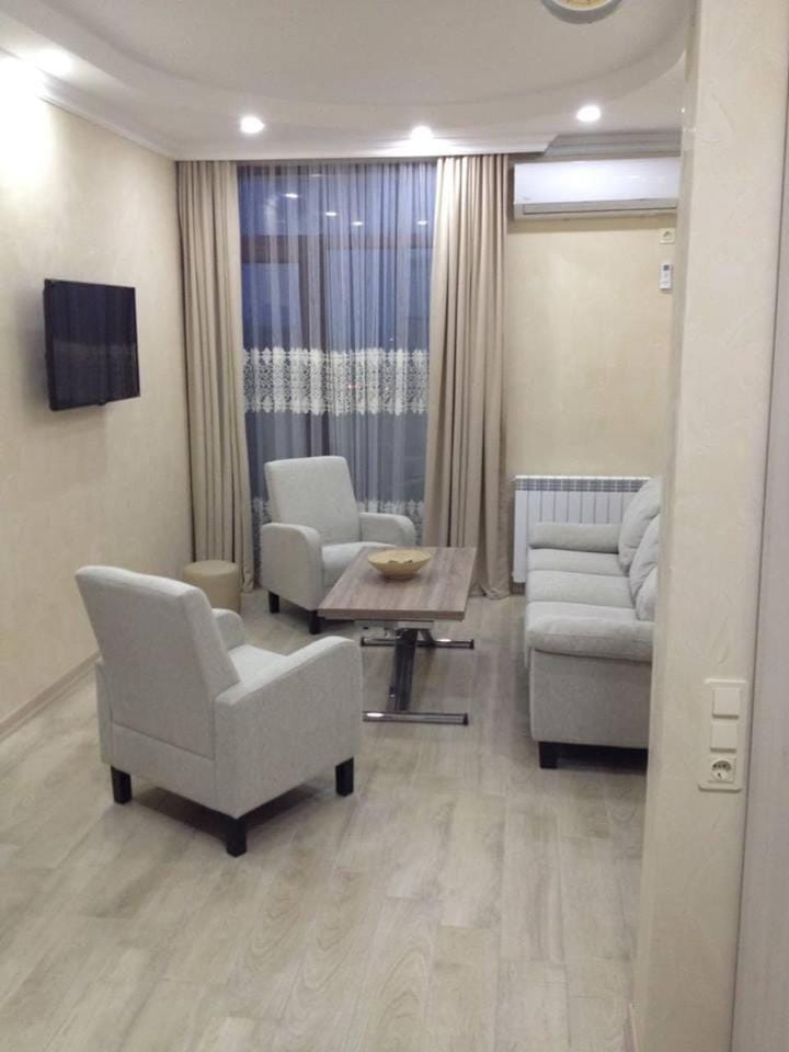 Natias Home Apartment in Batumi