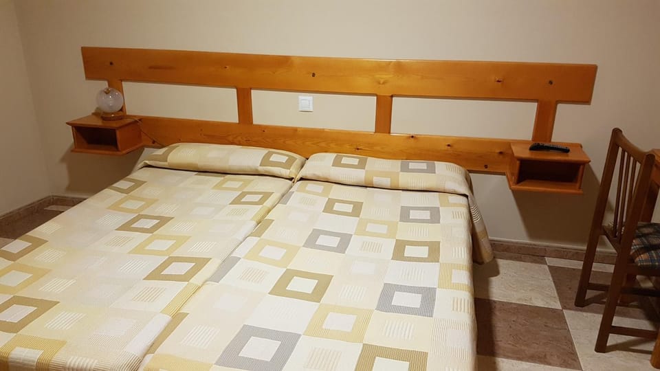 Hostal Arenal Bed and Breakfast in San Vicente de la Barquera